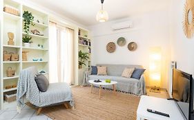 Pure Naxos - Central Complete Apartment